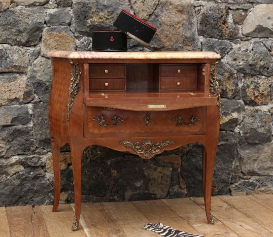 Louis XV Commode / Secretaire